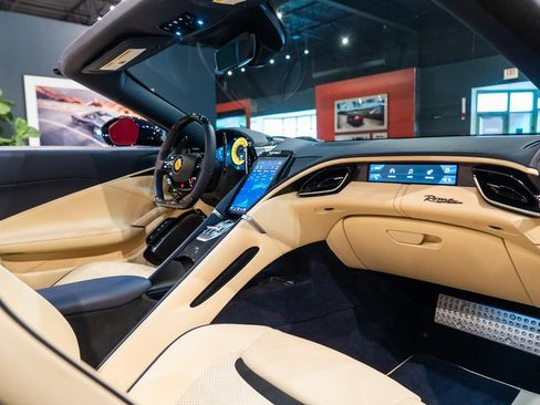 Certified 2024 Ferrari Roma Spider RWD image 42