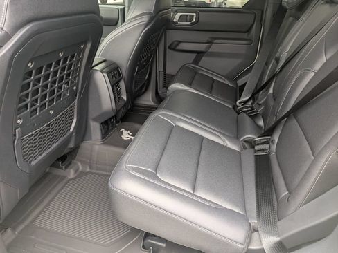New 2025 Ford Bronco Badlands AWD/4WD image 35
