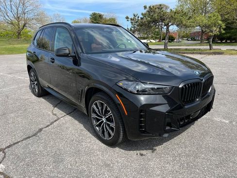 Used 2024 BMW X5 xDrive40i w/ Executive Package image 1