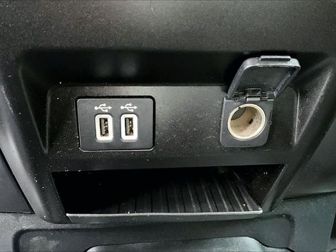 Used 2019 Ford F150 XLT w/ Max Trailer Tow Package image 33