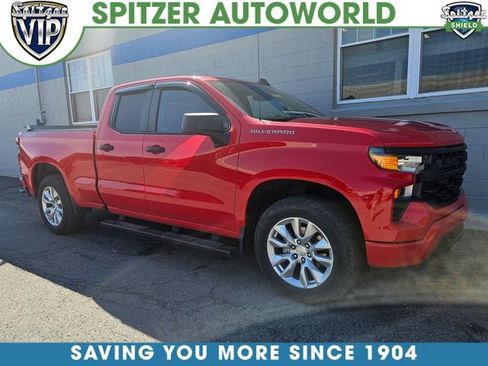 Used 2022 Chevrolet Silverado 1500 Custom AWD/4WD image 1