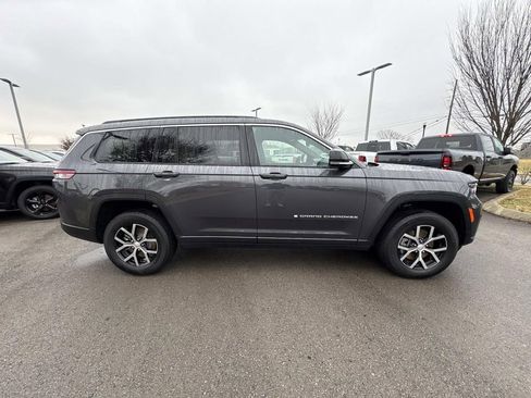 New 2025 Jeep Grand Cherokee L Limited AWD/4WD image 10