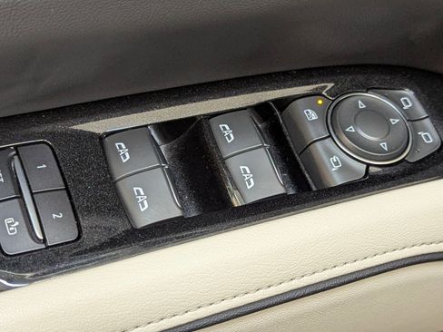 Used 2022 Cadillac Escalade Sport w/ Touring Package image 23