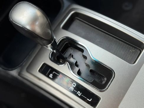 Used 2014 Toyota Tacoma 4x4 Access Cab w/ SR5 Package image 25