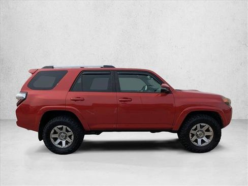 Used 2016 Toyota 4Runner Trail Premium image 4