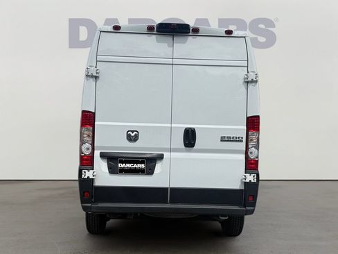 Used 2025 RAM ProMaster 2500 w/ Convenience Group FWD image 6
