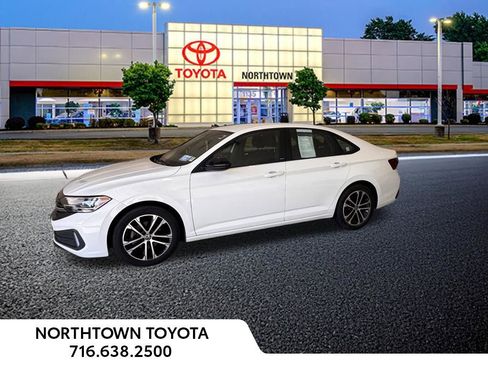 Used 2024 Volkswagen Jetta Sport FWD image 1
