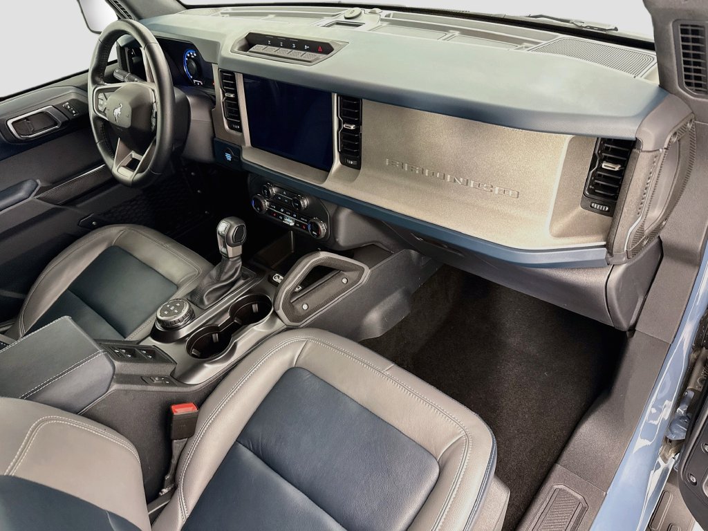 Used 2024 Ford Bronco Outer Banks AWD/4WD image 16