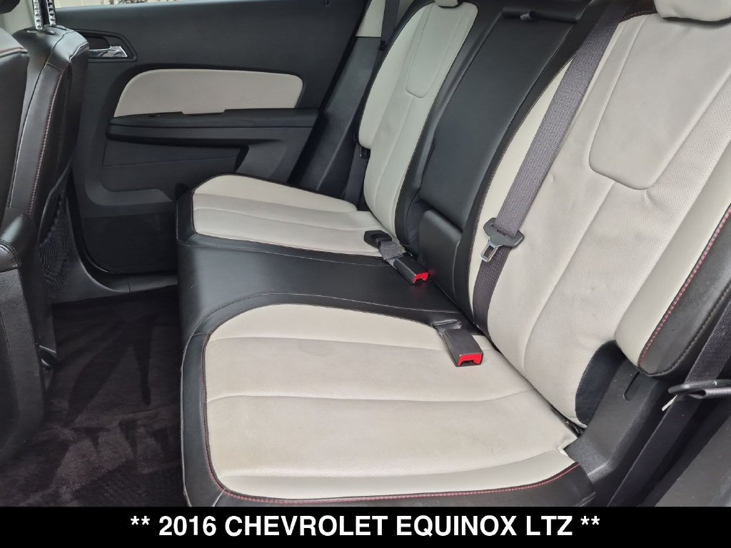 Used 2016 Chevrolet Equinox LTZ w/ Enhanced Convenience Package AWD/4WD image 3