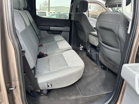 Used 2022 Ford F150 XLT image 19