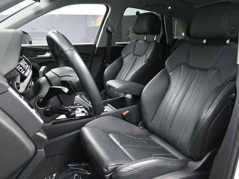 Used 2024 Audi Q5 2.0T Premium Plus image 25