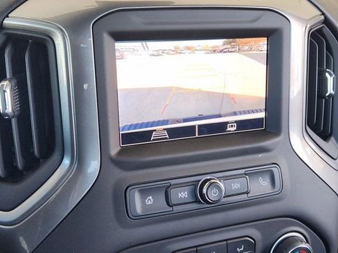 Used 2025 Chevrolet Silverado 2500 W/T image 6