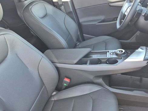 New 2025 Kia EV6 Wind image 16