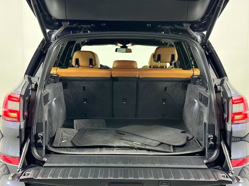 Used 2022 BMW X5 xDrive40i w/ M Sport Package image 25
