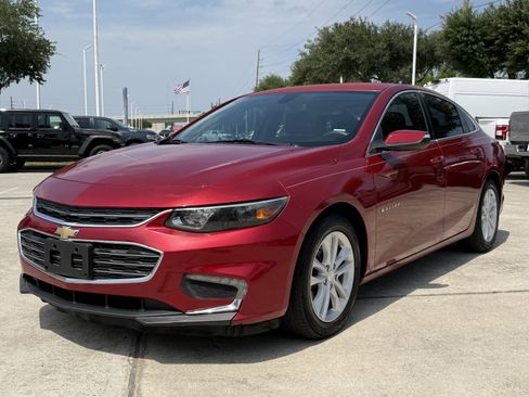 Used 2016 Chevrolet Malibu LT FWD image 9