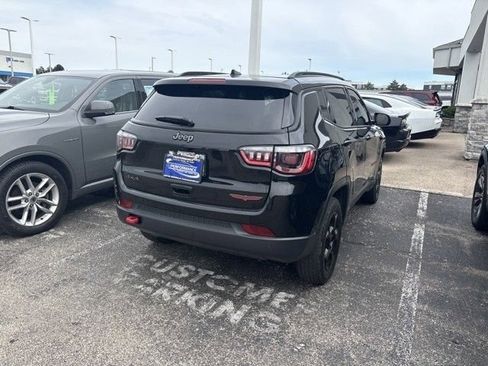 Used 2023 Jeep Compass Trailhawk w/ Sun and Sound Group AWD/4WD image 6