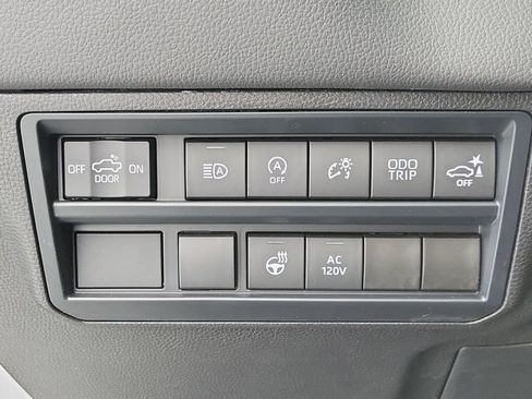 Used 2024 Toyota Tundra Limited RWD image 30