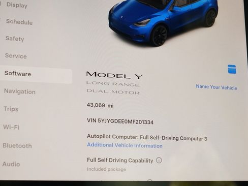 Used 2021 Tesla Model Y Long Range image 25