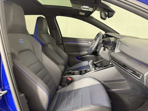 Used 2024 Volkswagen Golf R AWD/4WD image 10