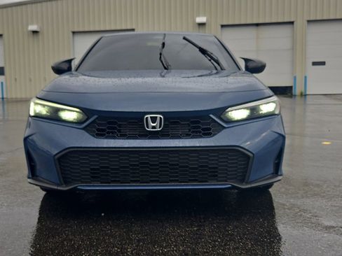 Used 2025 Honda Civic Sport image 2