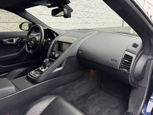 Used 2016 Jaguar F-TYPE S image 28