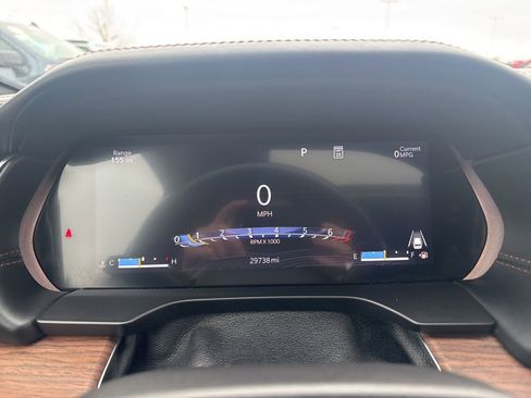 Used 2022 Jeep Grand Cherokee L Summit w/ Luxury Tech Group V image 24