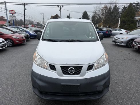 Used 2014 Nissan NV200 S w/ Back Door Glass Package image 2