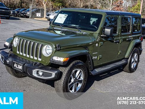 Used 2022 Jeep Wrangler Unlimited Sahara w/ Dual Top Group image 15