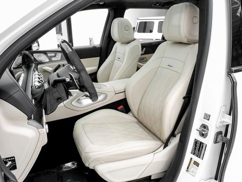 Used 2022 Mercedes-Benz GLS 63 AMG 4MATIC image 29