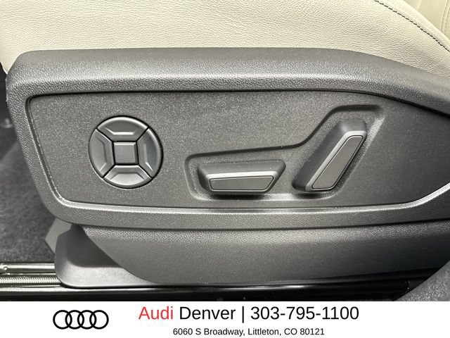 Used 2025 Audi Q5 Premium Plus w/ Premium Plus AWD/4WD image 12