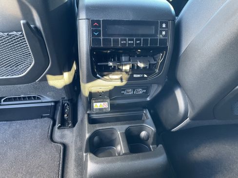 New 2026 Jeep Grand Cherokee L 4WD image 38