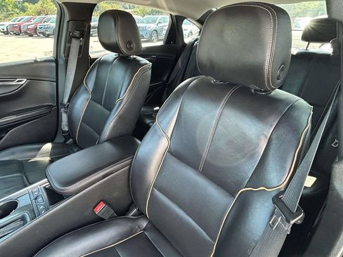 Used 2018 Chevrolet Impala Premier FWD image 20