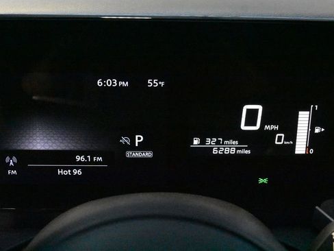 Used 2025 Nissan Kicks SV image 17