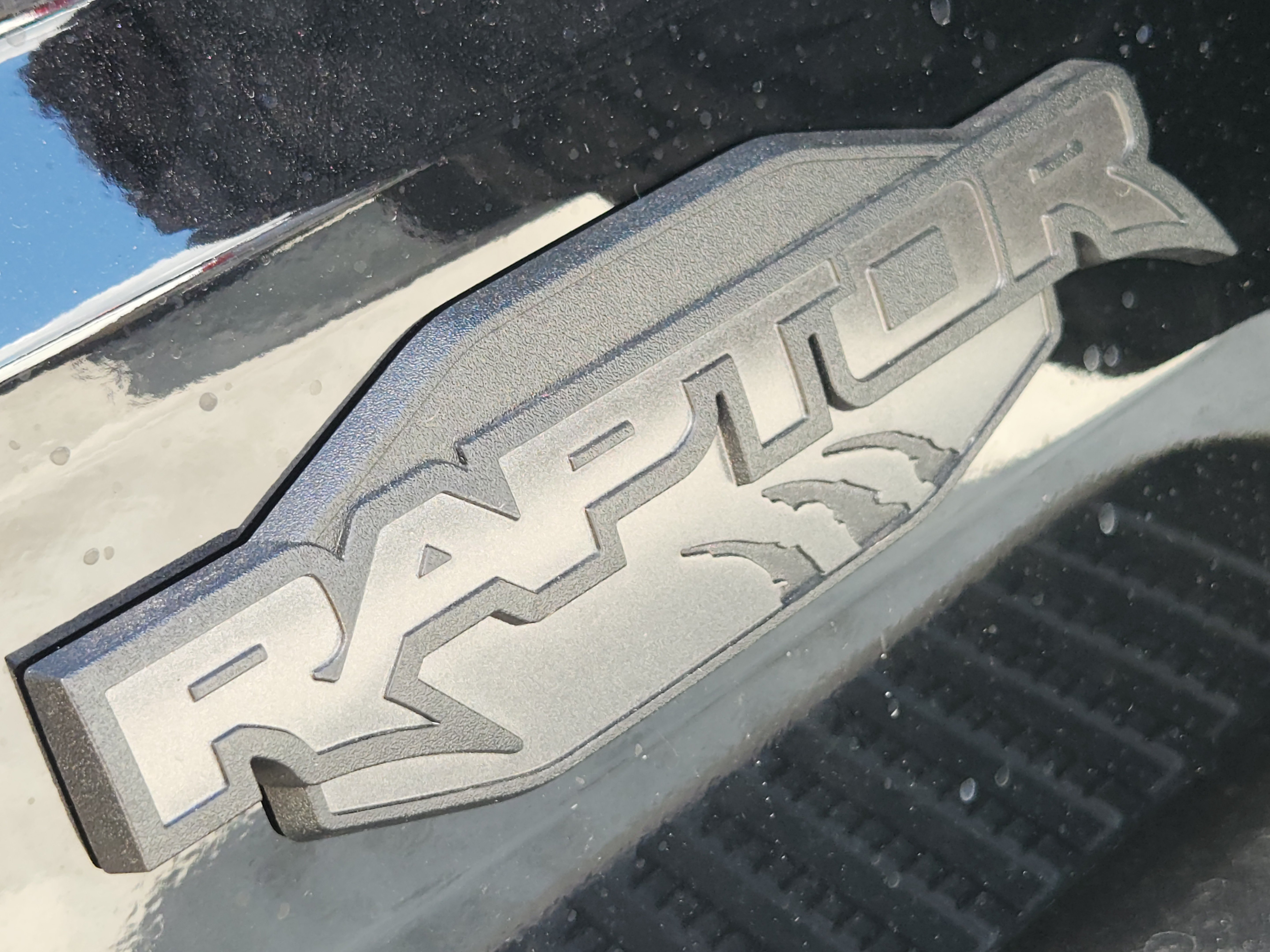 New 2026 Ford Bronco Raptor AWD/4WD image 8
