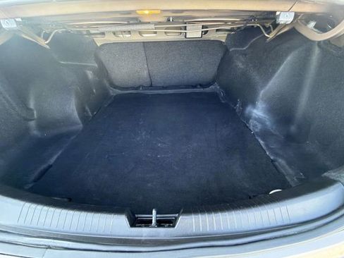 Certified 2018 Chevrolet Malibu LT image 25