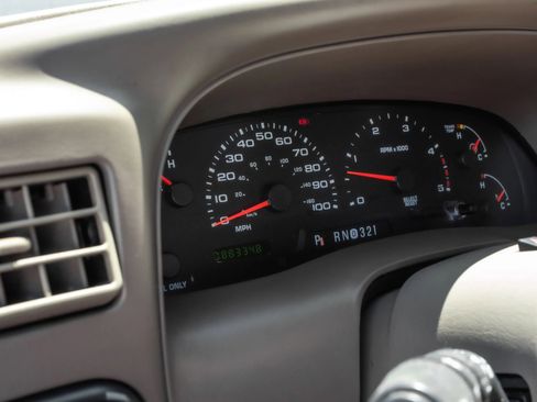 Used 2004 Ford Excursion Limited image 13