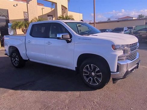 Used 2021 Chevrolet Silverado 1500 LT w/ All Star Edition Plus image 3