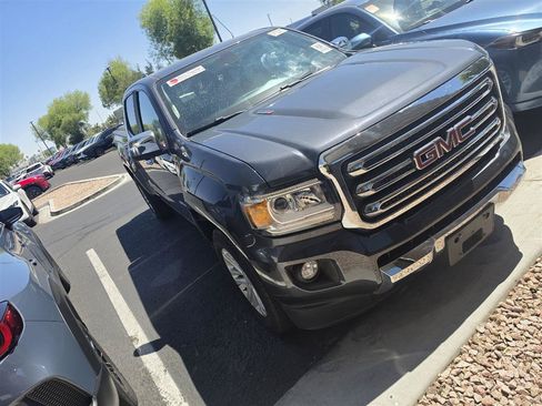 Used 2017 GMC Canyon SLT w/ Driver Alert Package AWD/4WD image 6