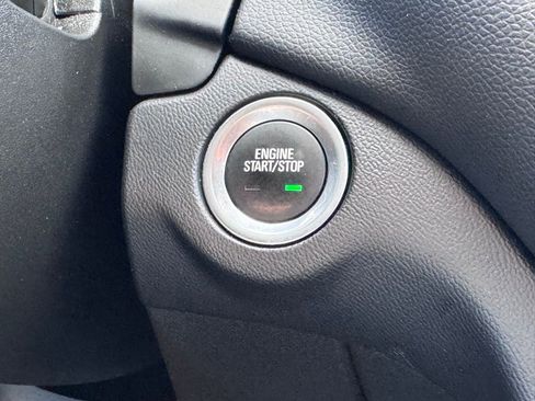 Used 2021 Chevrolet Equinox LT AWD/4WD image 7