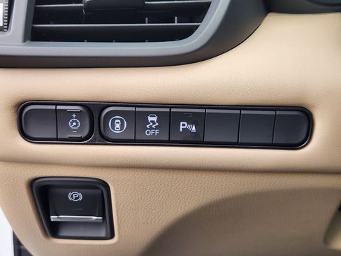 Certified 2025 Acura TLX w/ Technology Package image 26