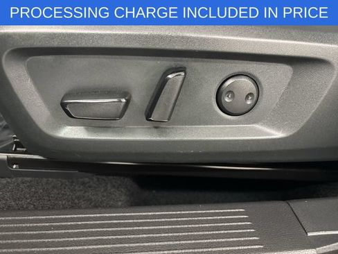 Used 2026 Nissan Rogue SV AWD/4WD image 4