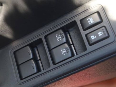 New 2026 Nissan Frontier PRO-4X AWD/4WD image 10