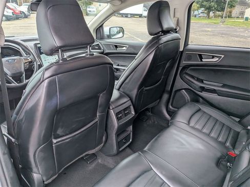 Used 2024 Ford Edge SEL image 25