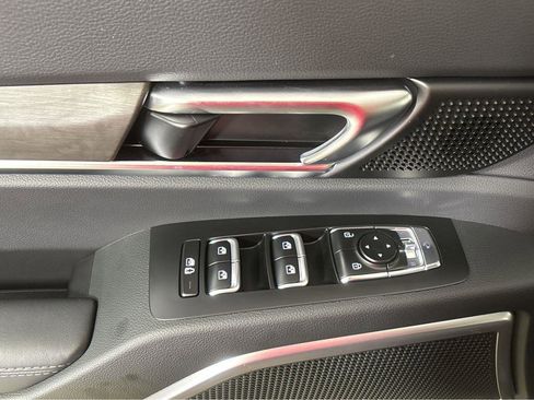 Used 2025 Kia Telluride EX X-Line image 25