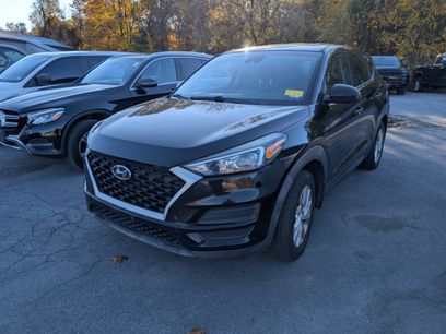 Used 2019 Hyundai Tucson SE w/ Cargo Package
