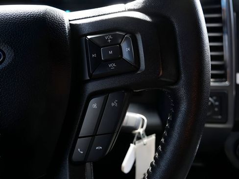 Used 2019 Ford F150 XLT w/ Equipment Group 302A Luxury AWD/4WD image 19