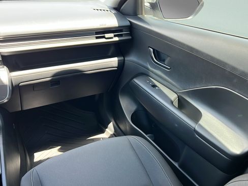 Certified 2024 Hyundai Kona SEL FWD image 13