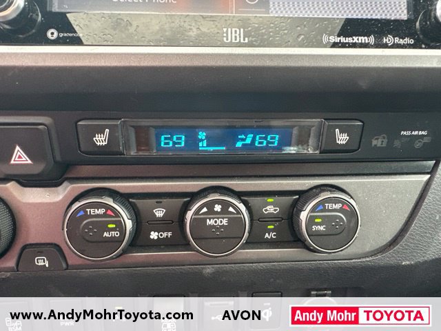 Used 2020 Toyota Tacoma TRD Off-Road w/ TRD Premium Off Road Package AWD/4WD image 22