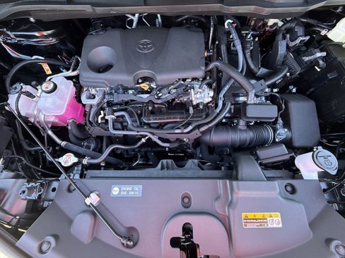 Certified 2026 Toyota Sienna Limited image 18