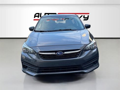 Used 2023 Subaru Impreza 2.0i image 2